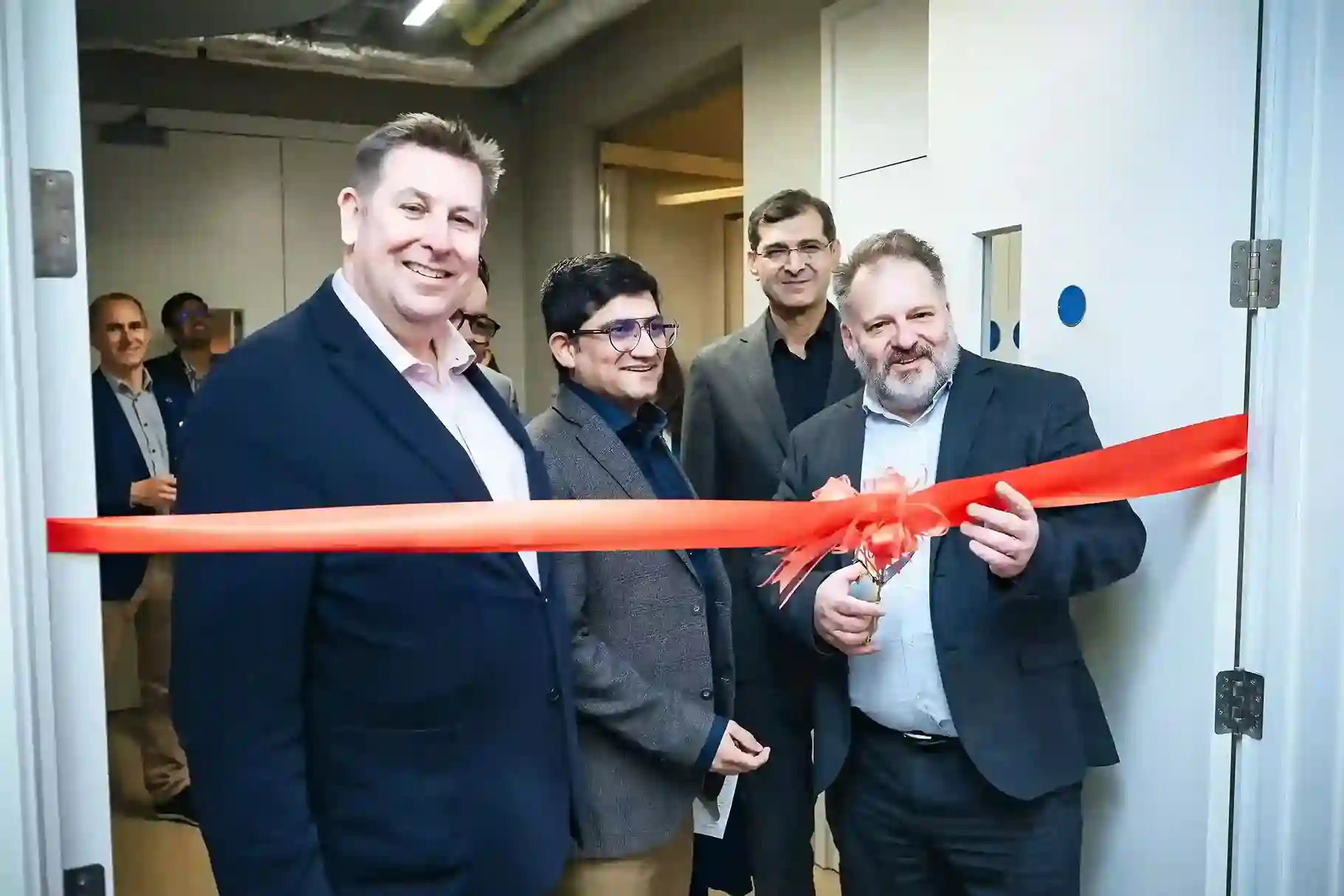Visionet Celebrates Launch of London Office with AI, Cloud, and Digital Innovation Hub